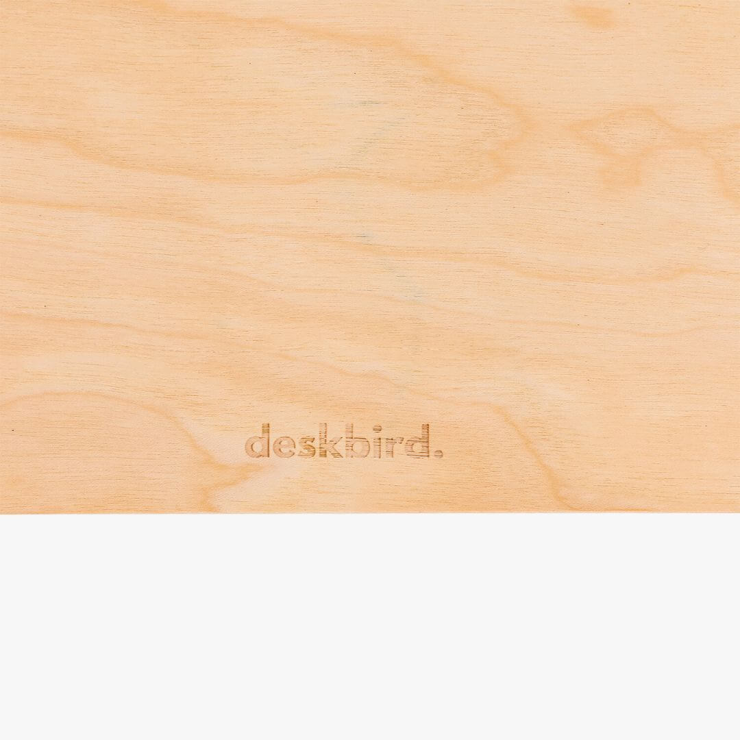 deskbird logo of monitor stand