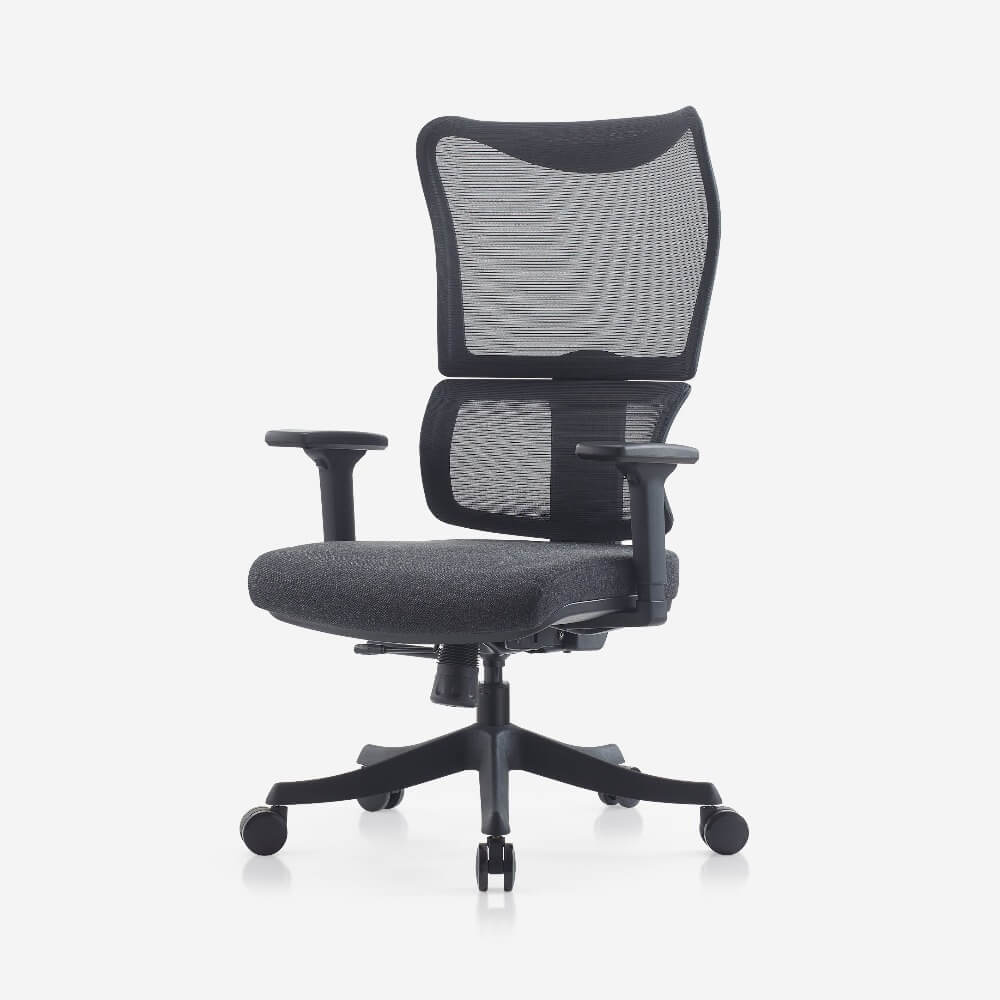 infinity chair in black with backrest